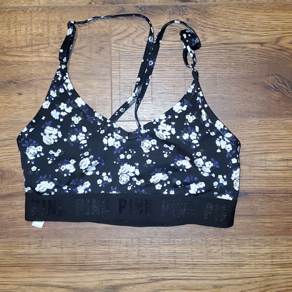 ~3 For $25~ VS PINK Sports Bra